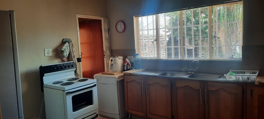 3 Bedroom Property for Sale in Odendaalsrus Free State